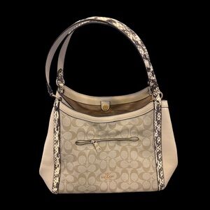 COACH Women's Kristy Shoulder Bag ~ NWOT